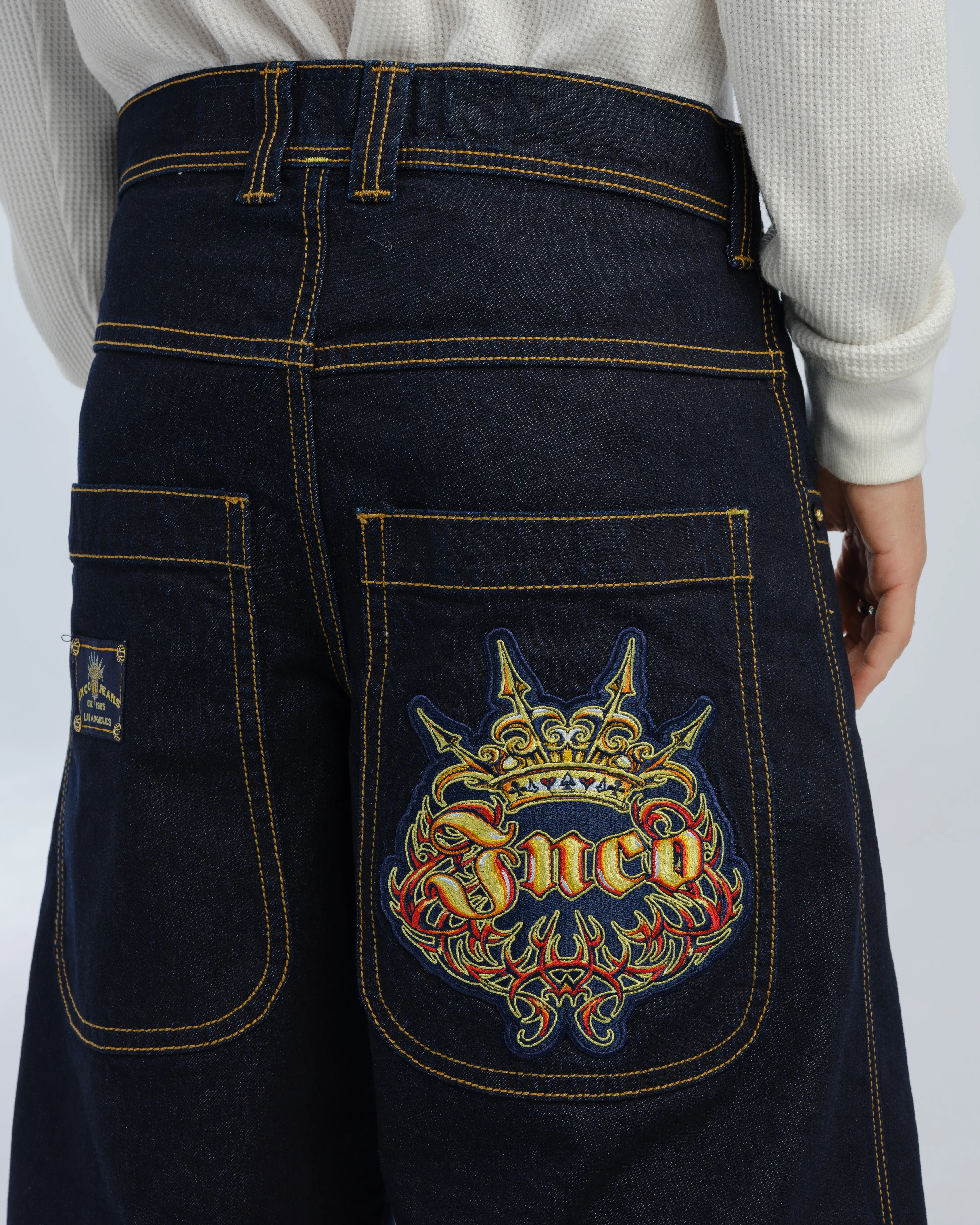 1101 Royal Twin. 26. Dark Indigo.