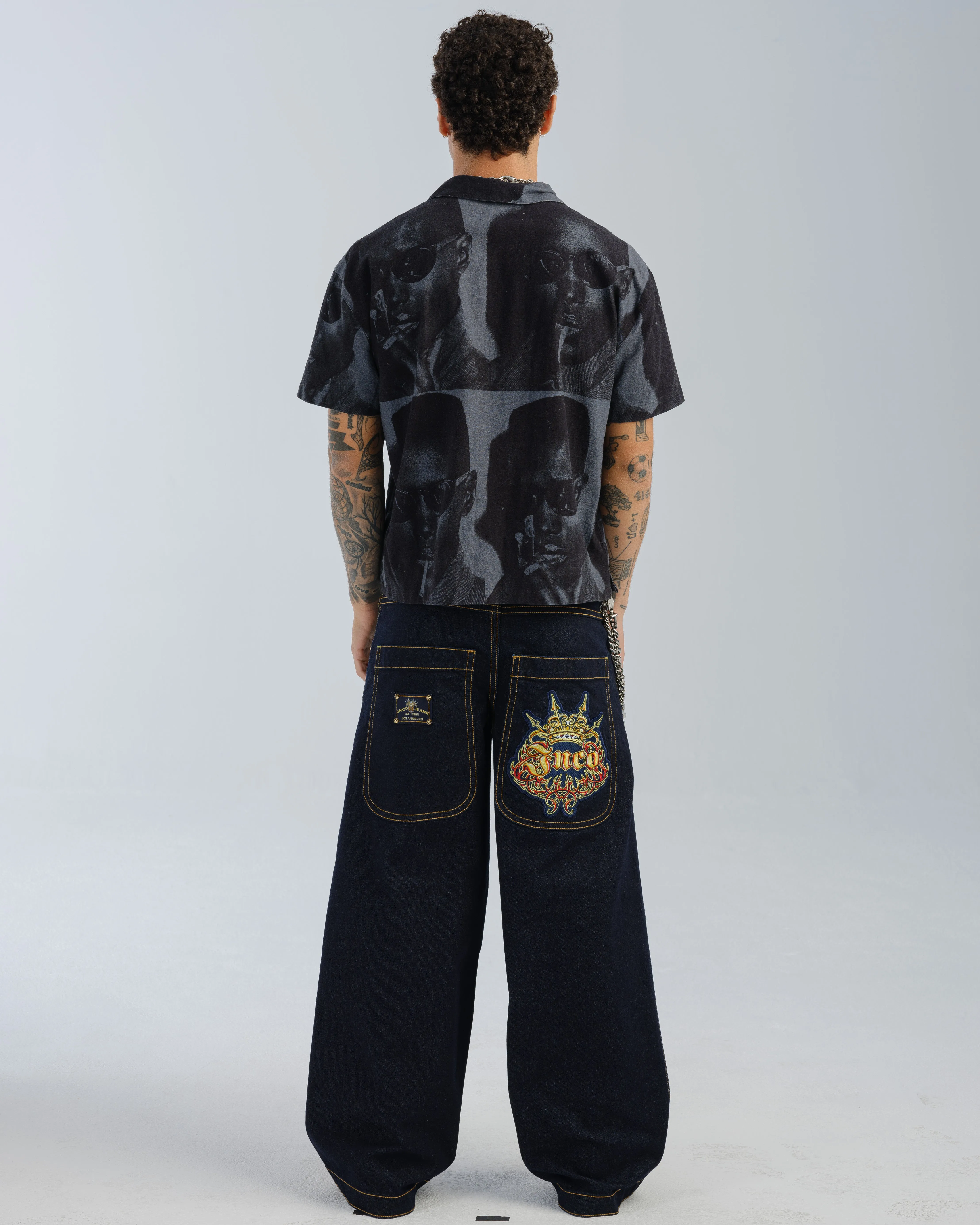 1101 Royal Twin. 26. Dark Indigo.