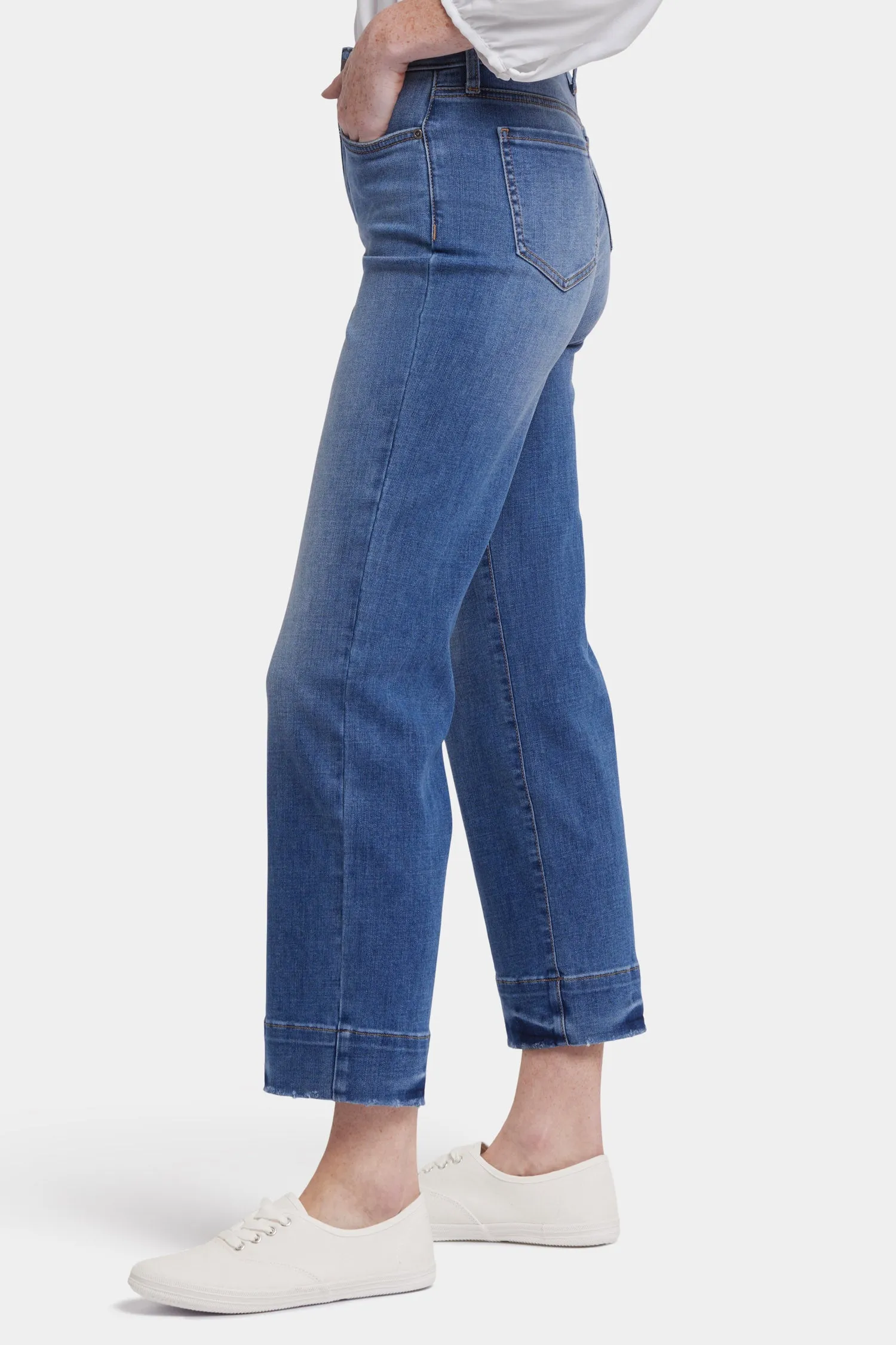 Bailey Relaxed Straight Ankle Jeans - Bilbao Crest