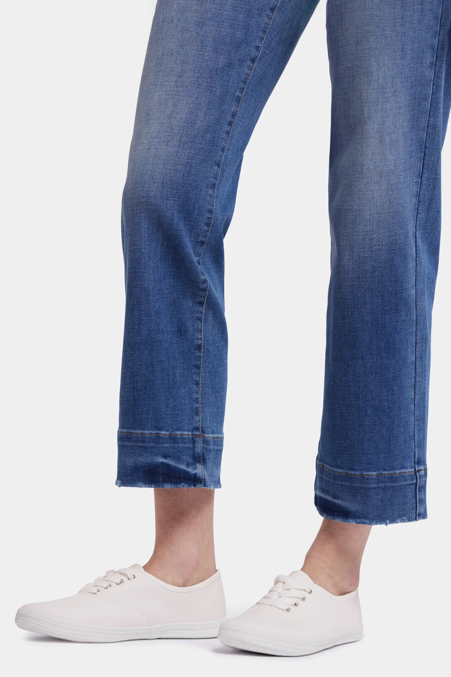 Bailey Relaxed Straight Ankle Jeans - Bilbao Crest