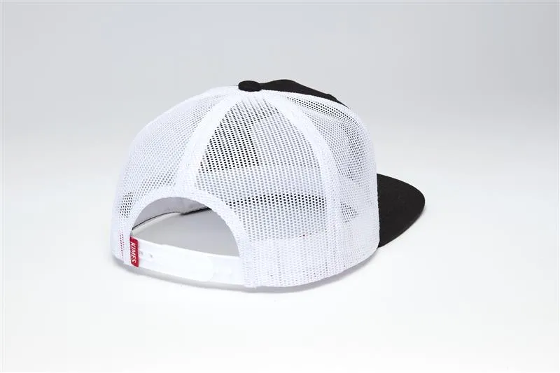 Bandera Trucker
