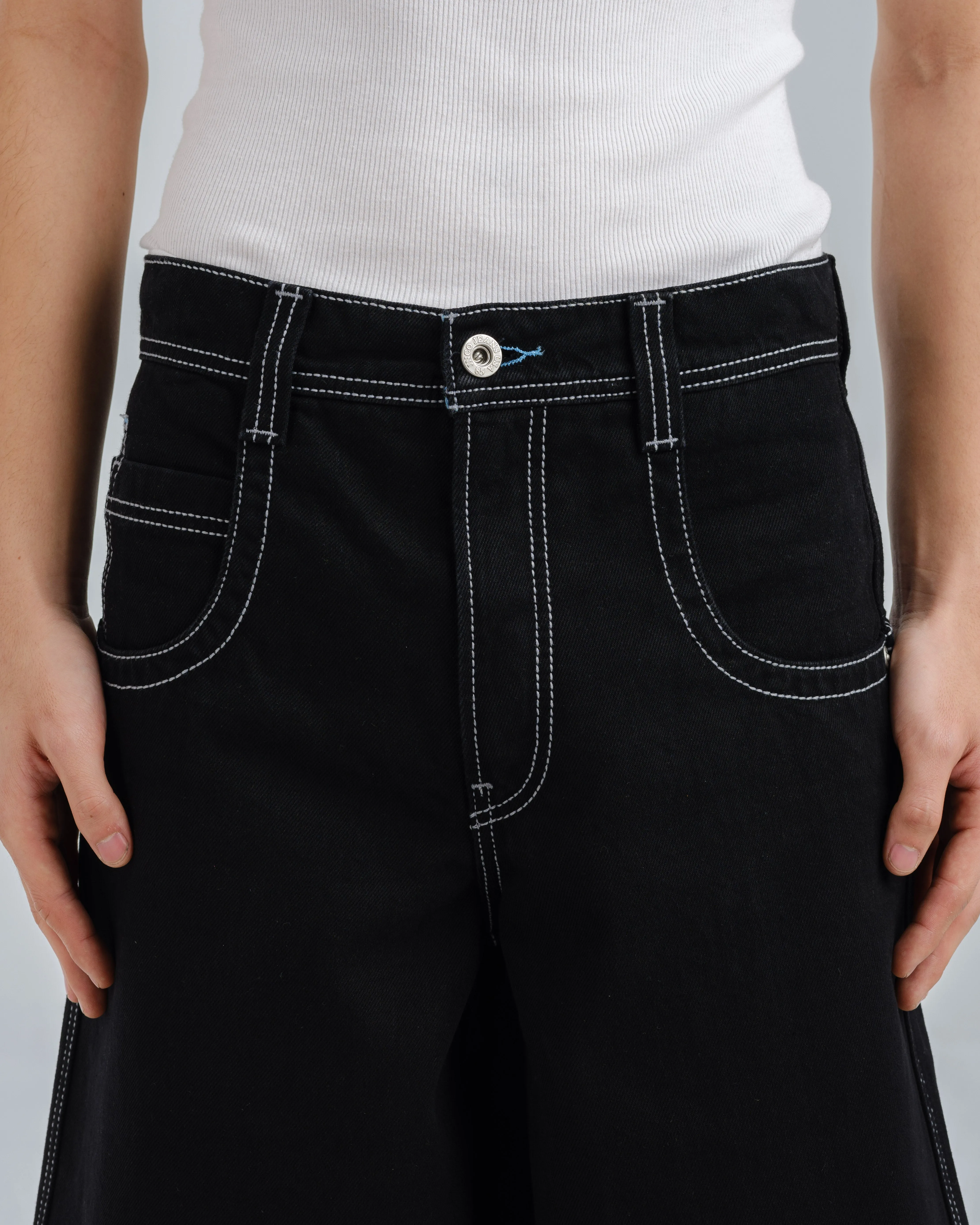 Battle. 30. Jet Black.