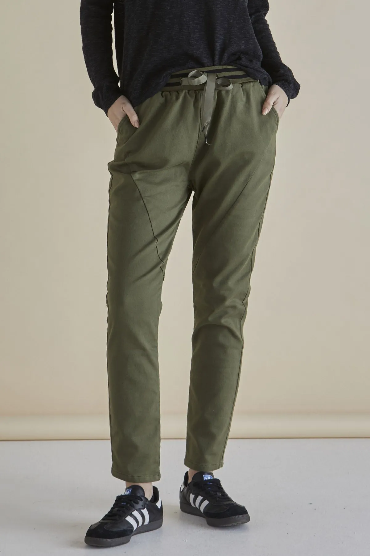 Betty Basics Dakota Jean Khaki