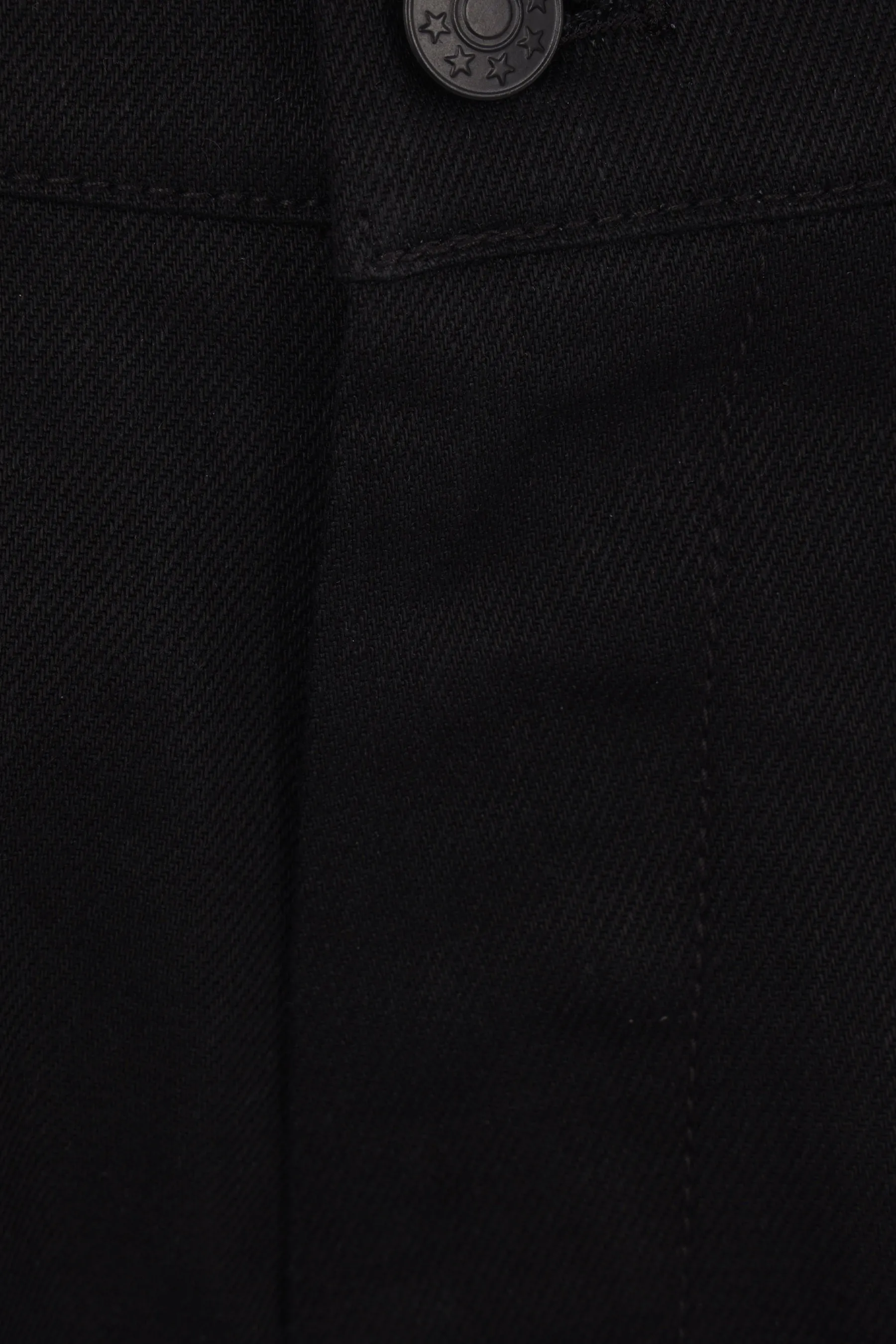 cropped denim jeans with belts
