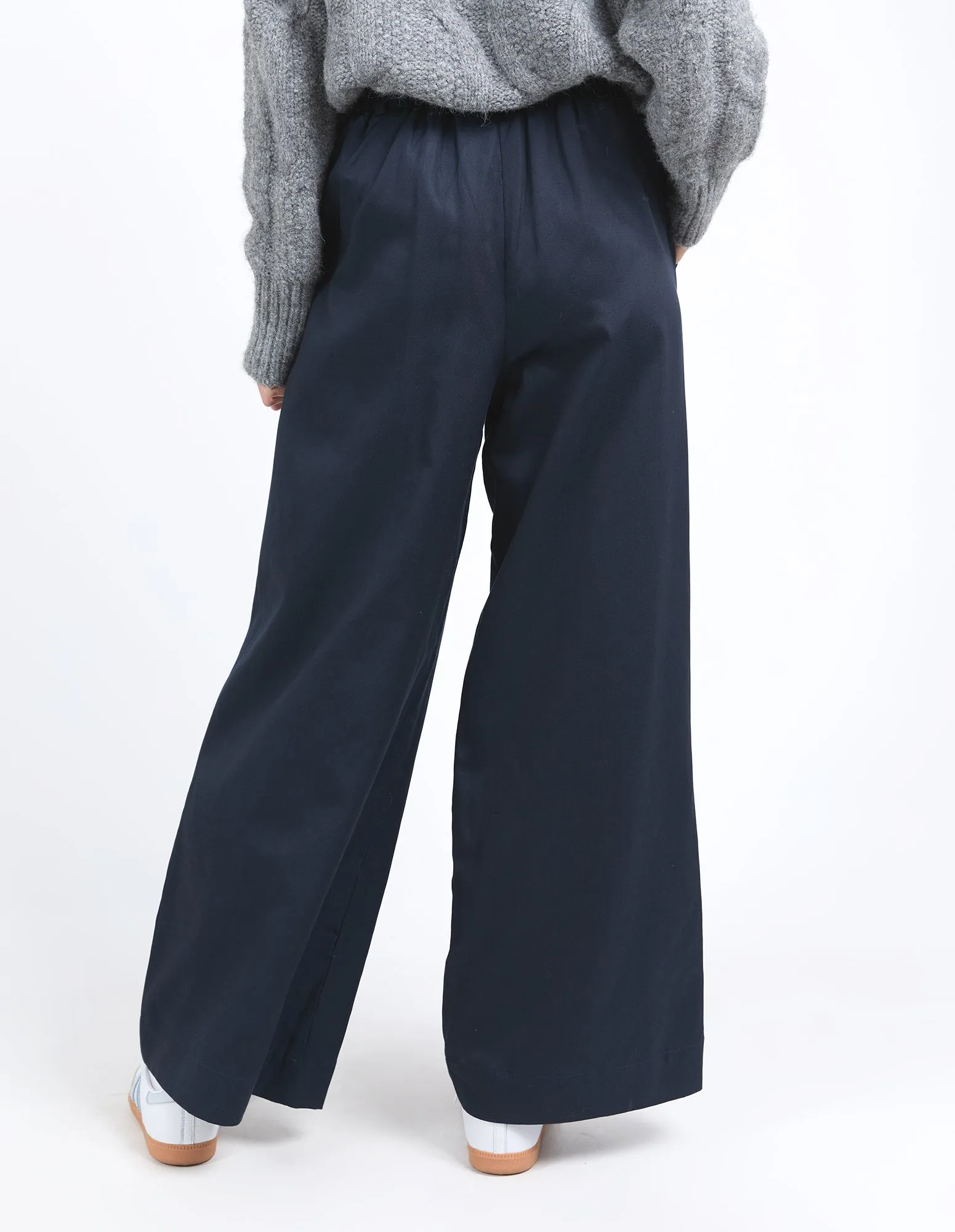 Elm Darcy Pant Dark Sapphire