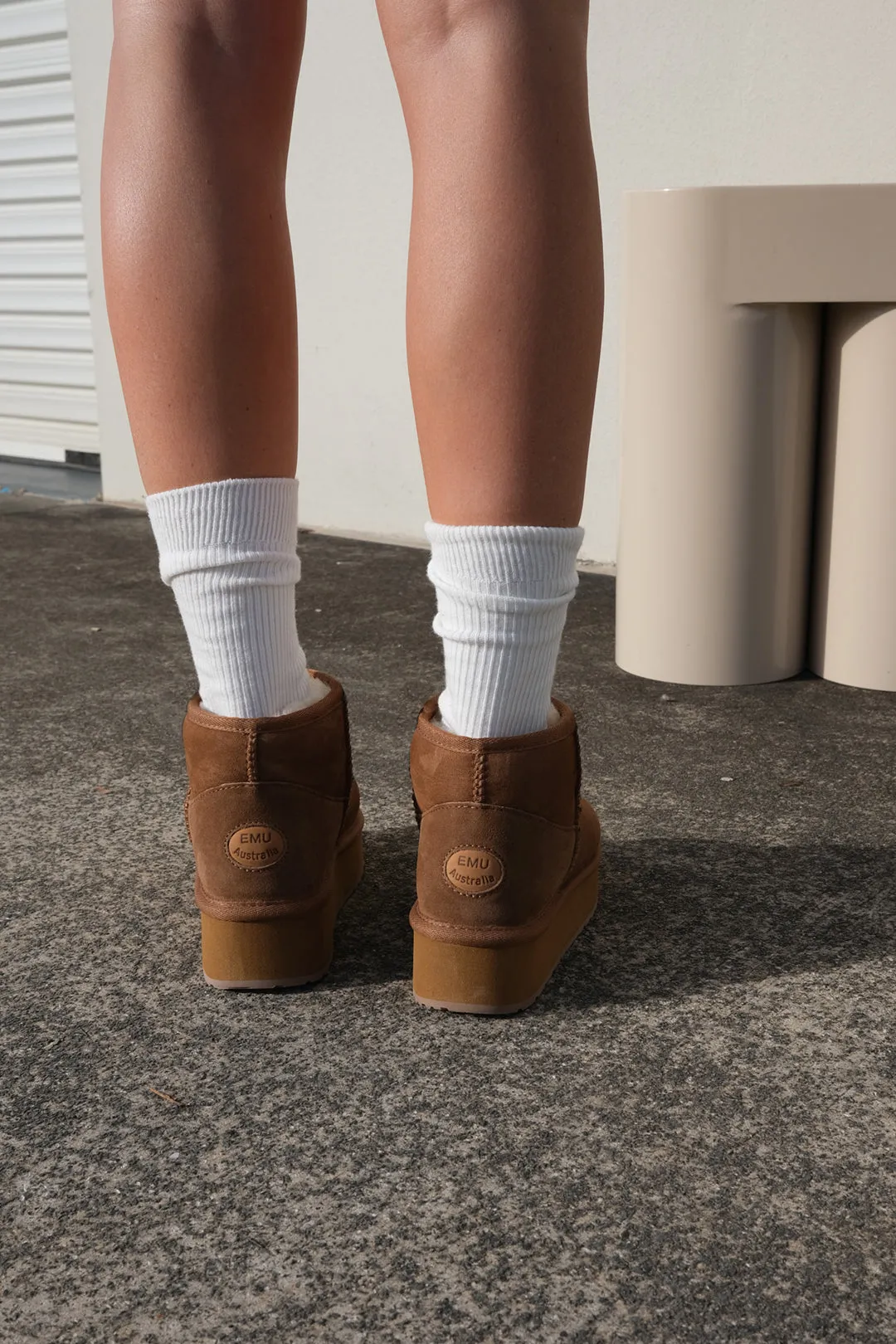 Emu Stinger Micro Flatform Chestnut