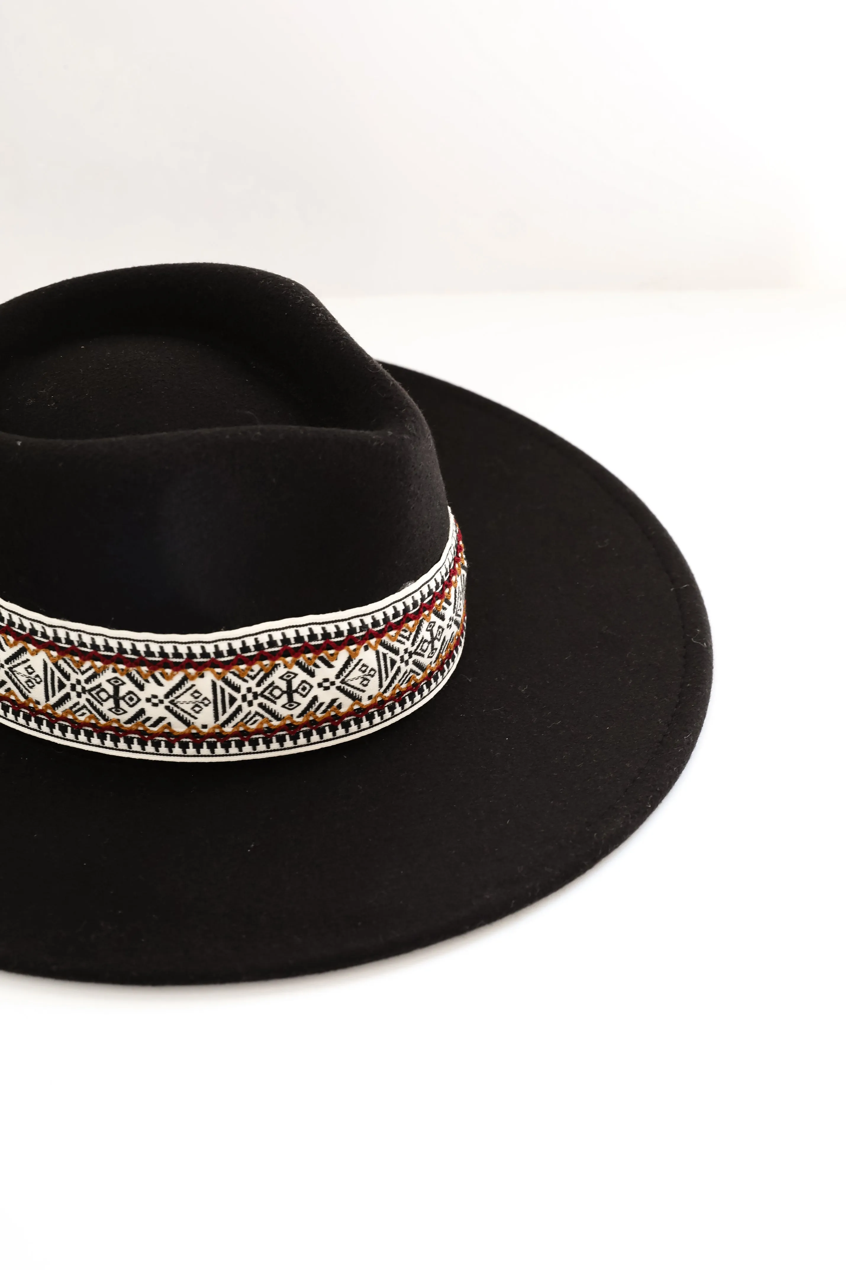 FINAL SALE - Out West Vibe Black Wide Brim Fedora Hat