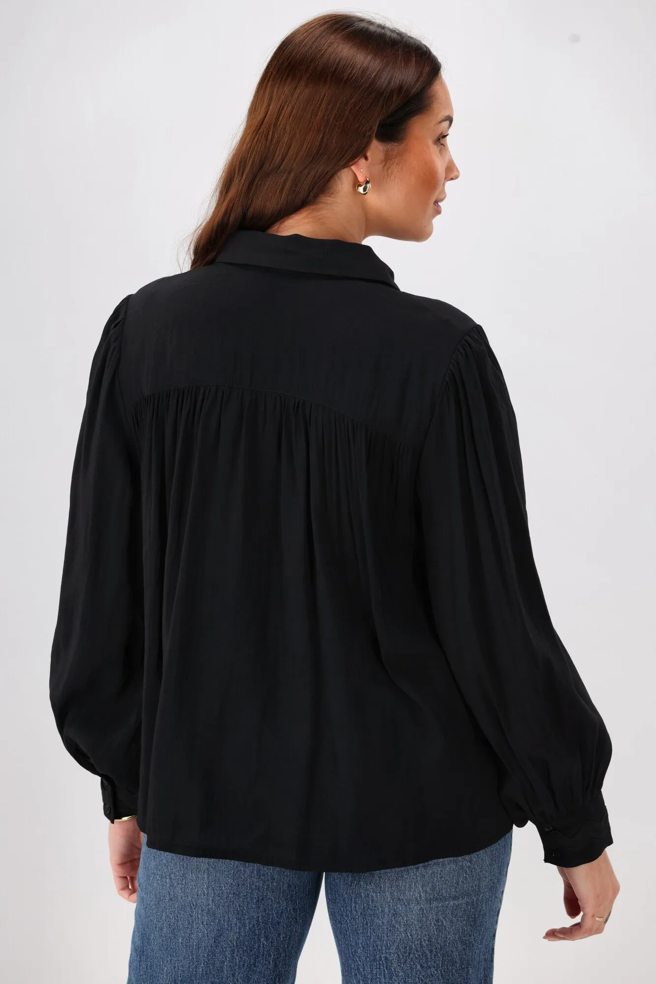 Gloss the Label Kelleigh Ric Rac Lace Shirt Black
