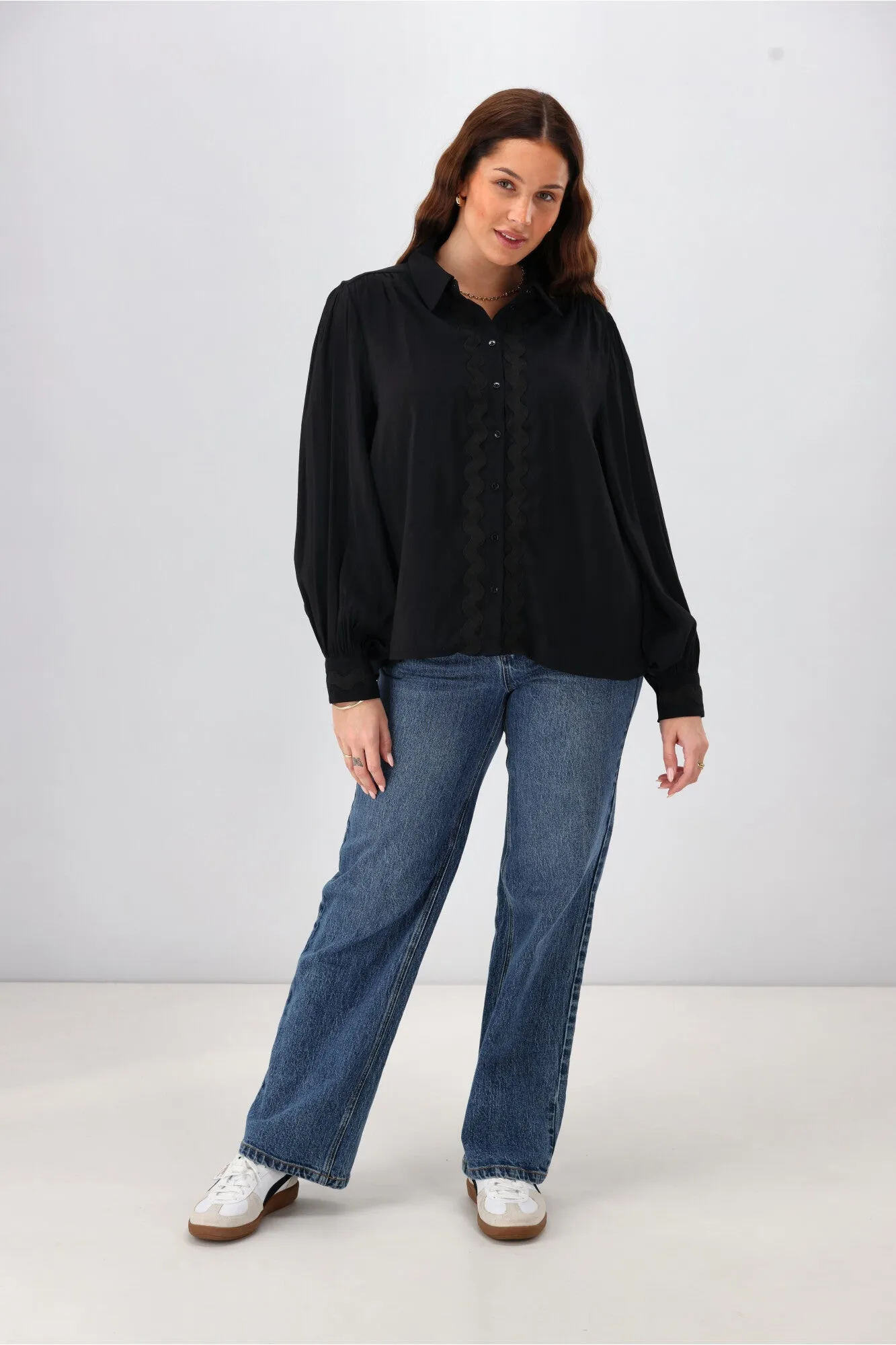 Gloss the Label Kelleigh Ric Rac Lace Shirt Black