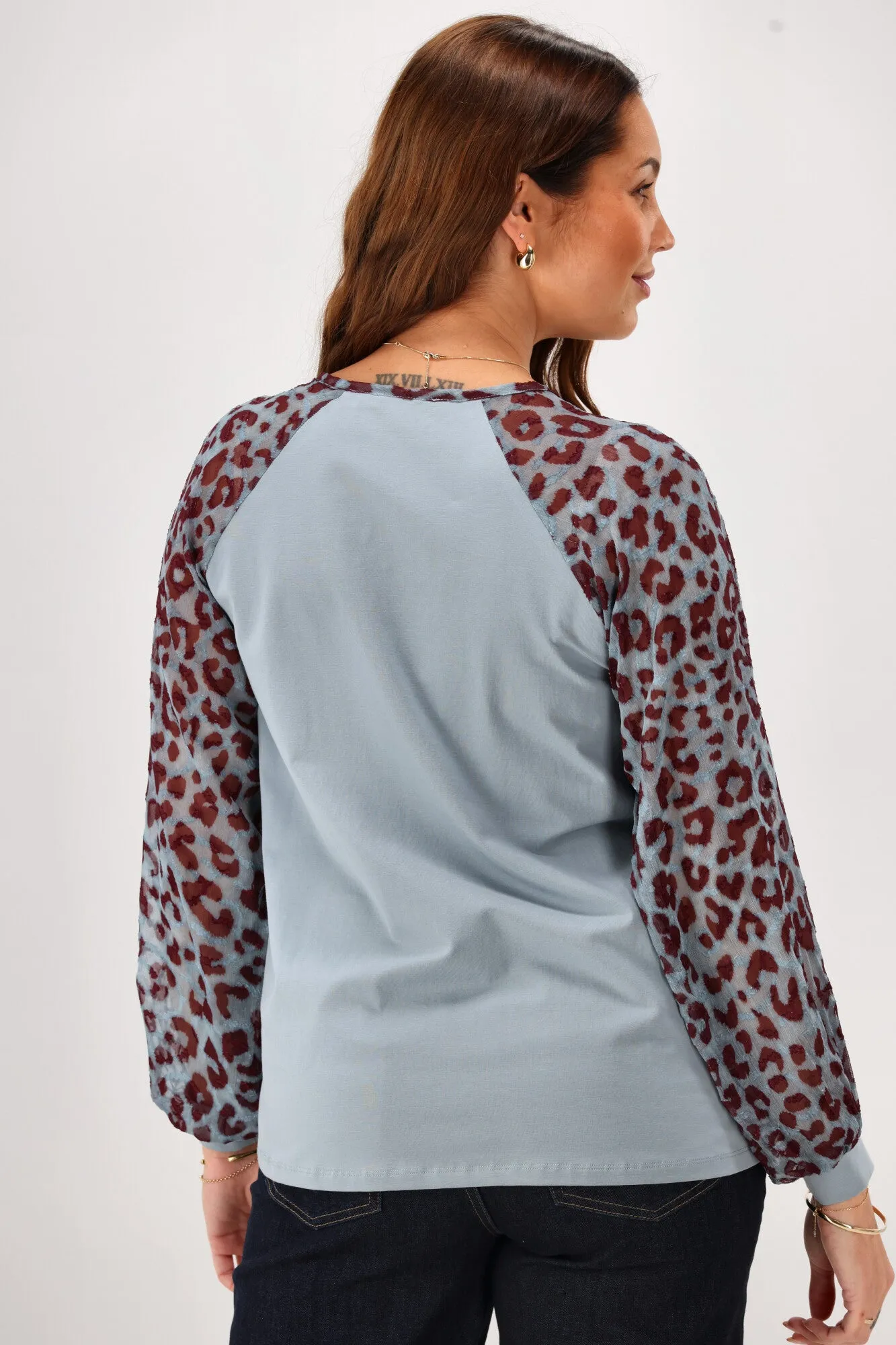 Gloss The Label Sutton Balloon Sleeve Top Blue Animal Print