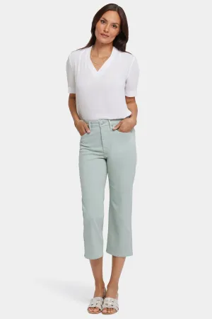 Joni Relaxed Capri Jeans - Tomatillo