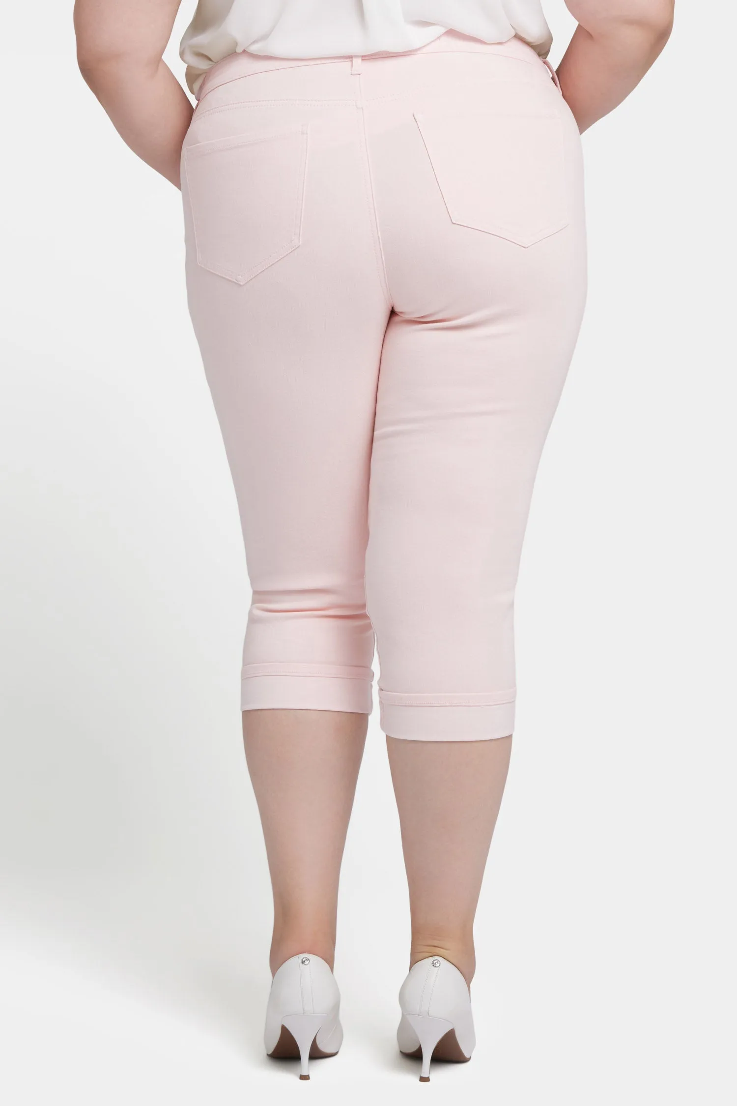 Marilyn Straight Crop Jeans In Plus Size - Crystal Pink