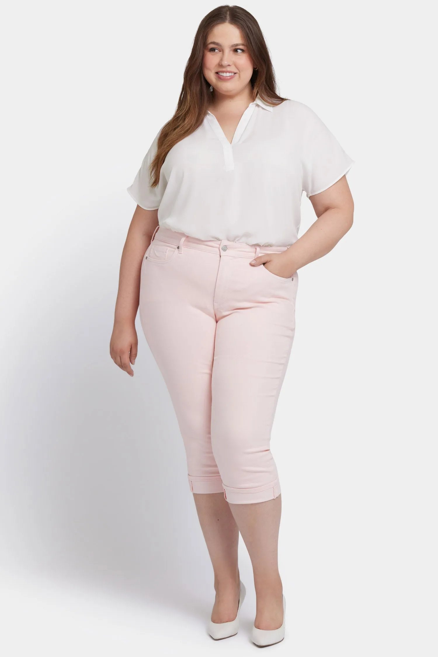 Marilyn Straight Crop Jeans In Plus Size - Crystal Pink