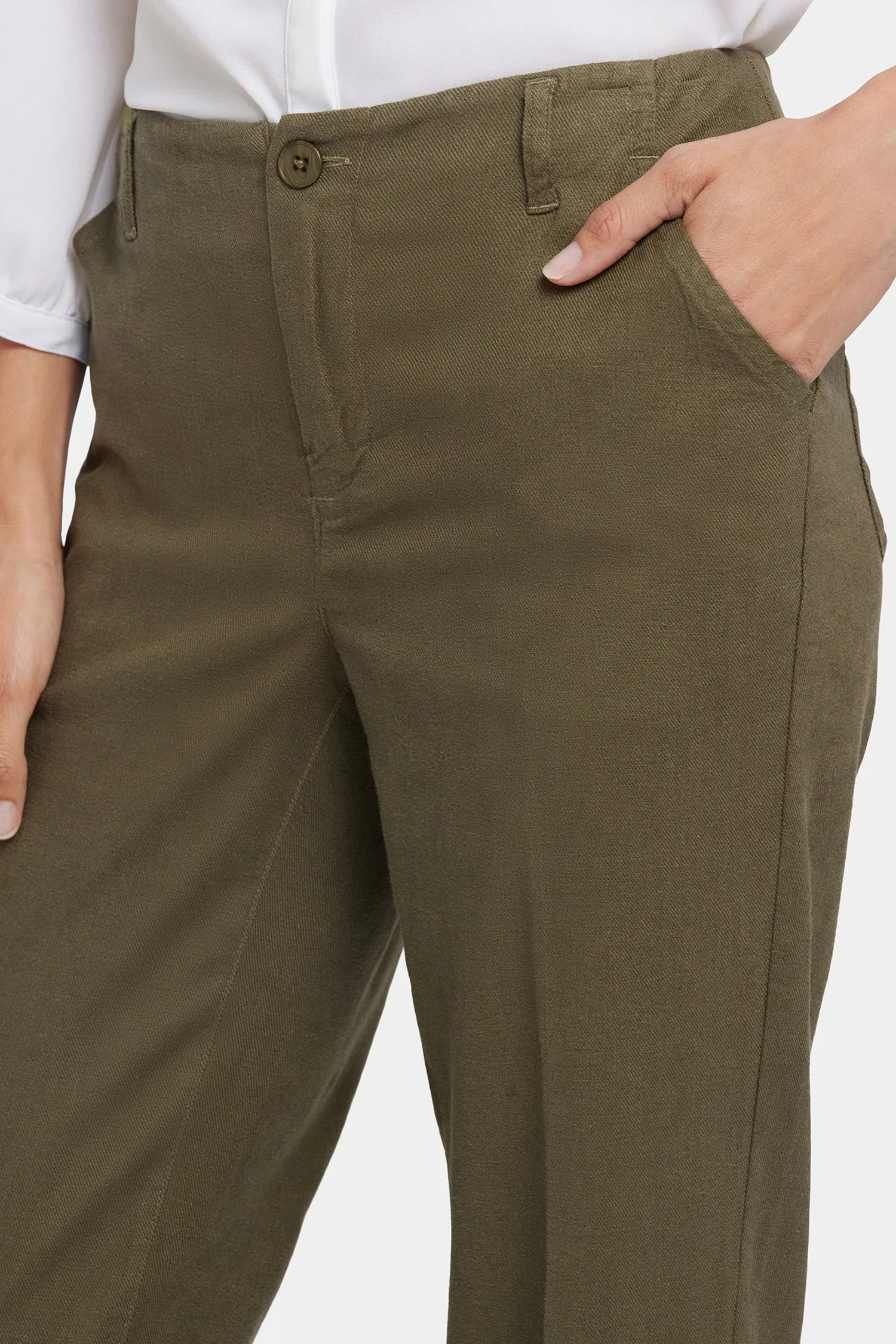 Marilyn Straight Pants In Petite - Bay Leaf