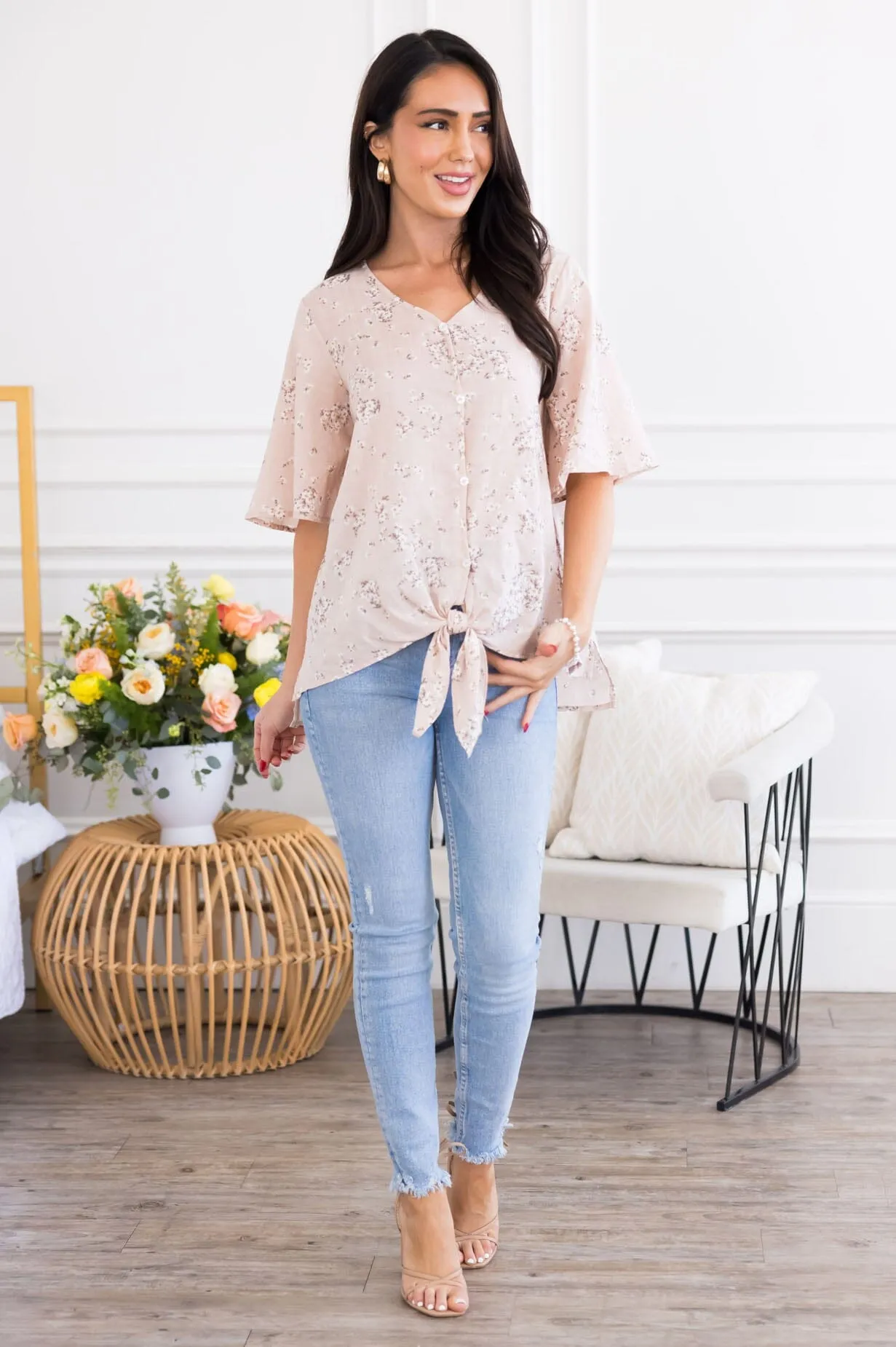Photo Ready Tie Front Top