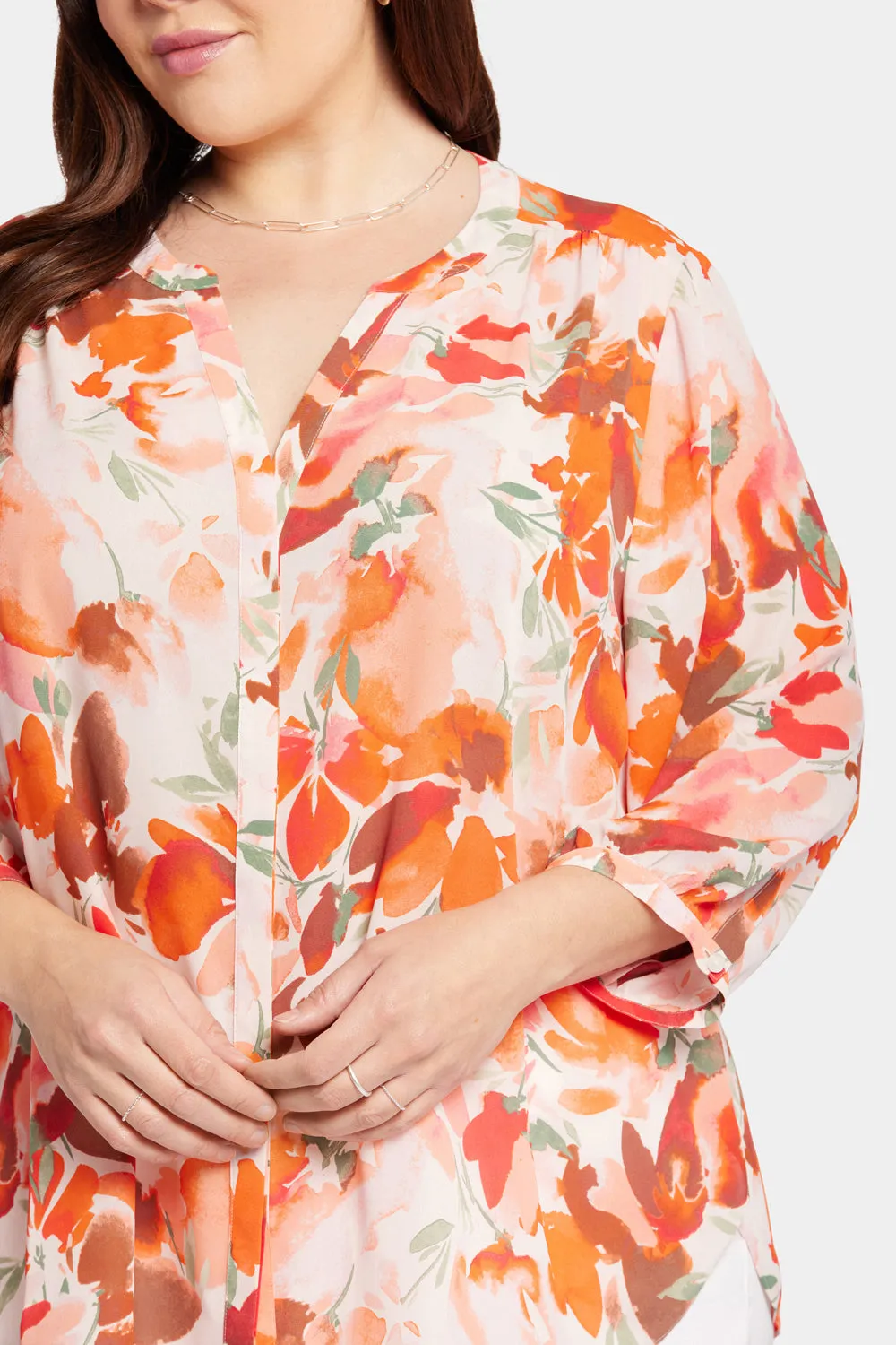 Pintuck Blouse In Plus Size - Utopia