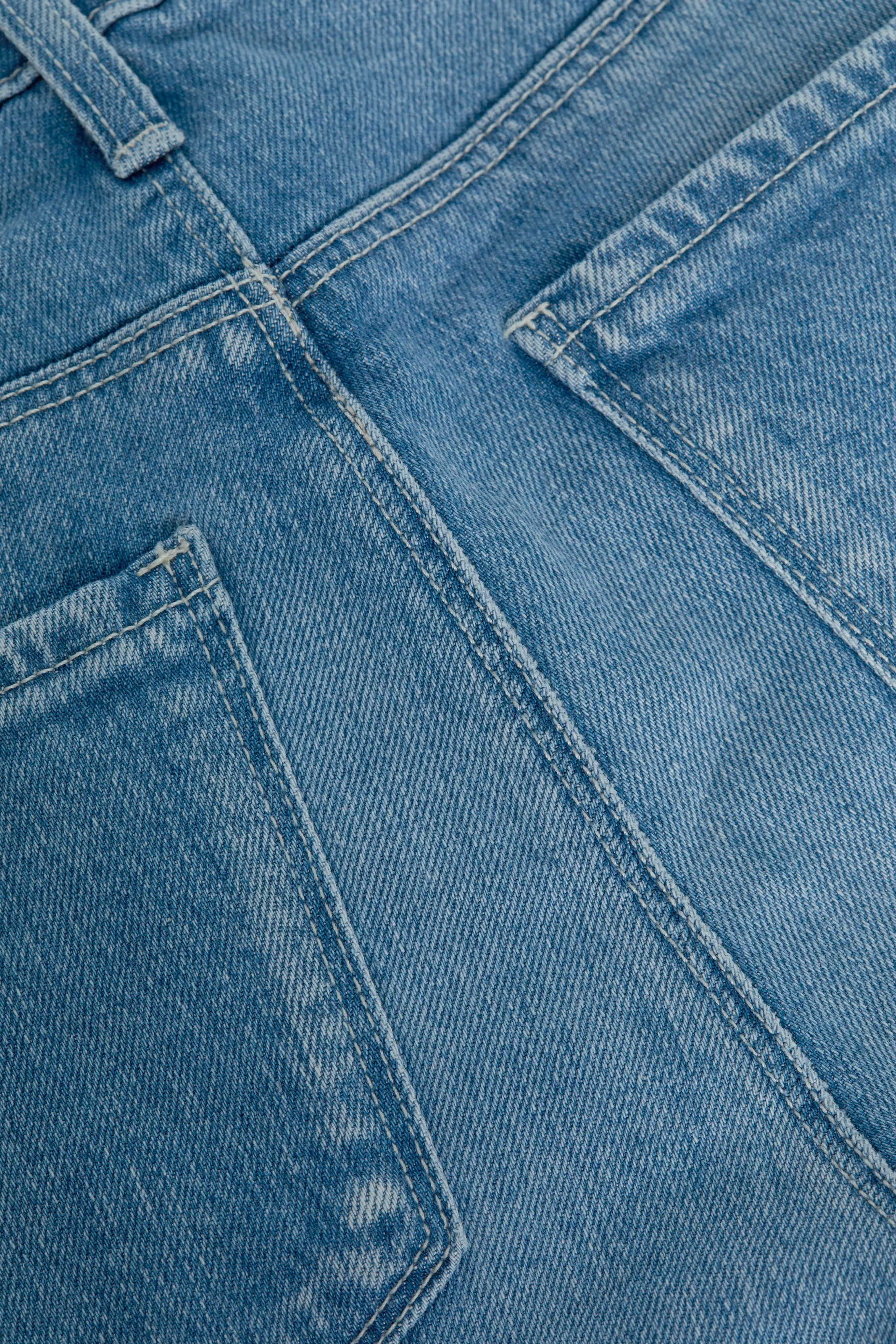 Ruth Straight-Leg Jean