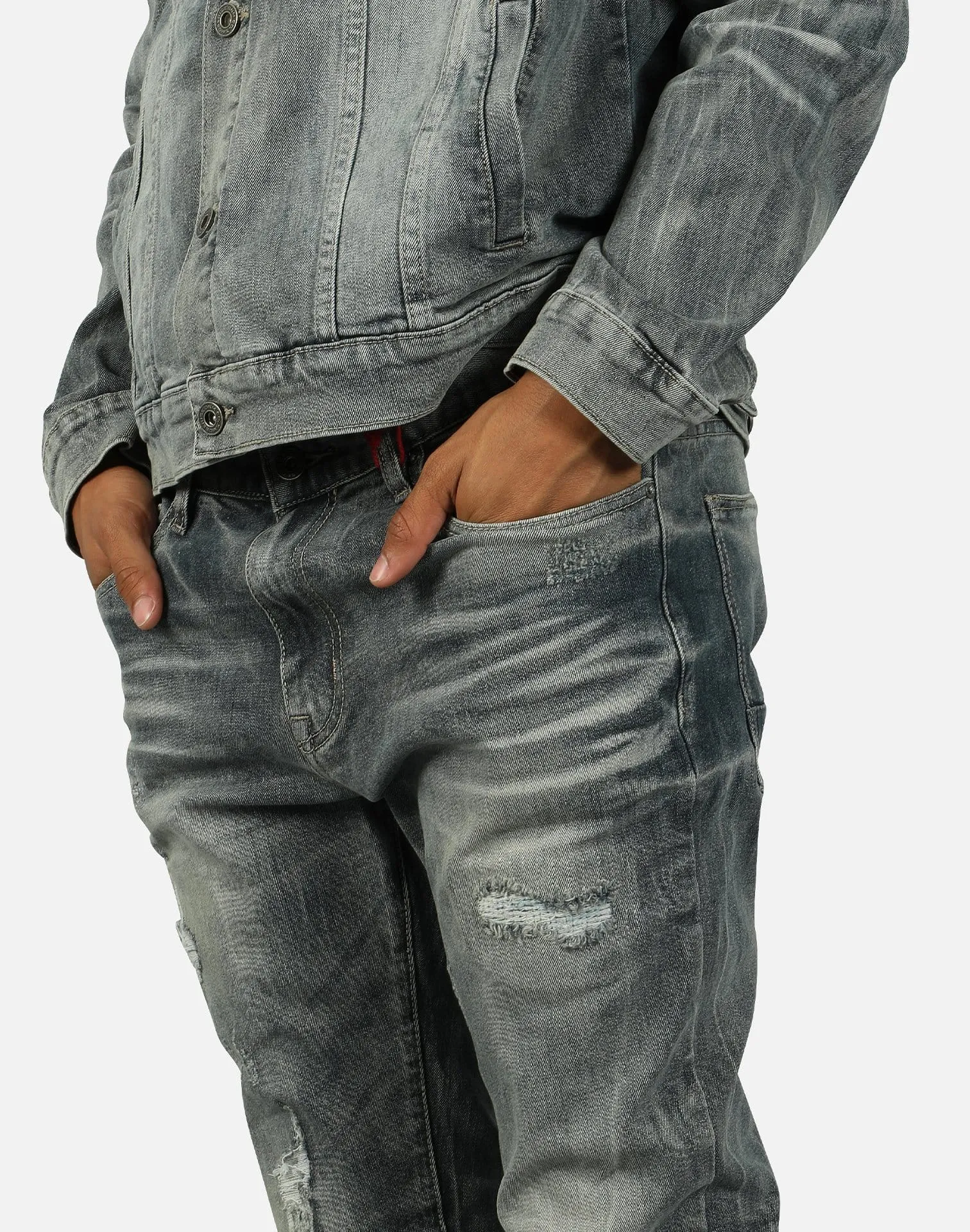 Smoke Rise DISTRESSED DENIM JEANS