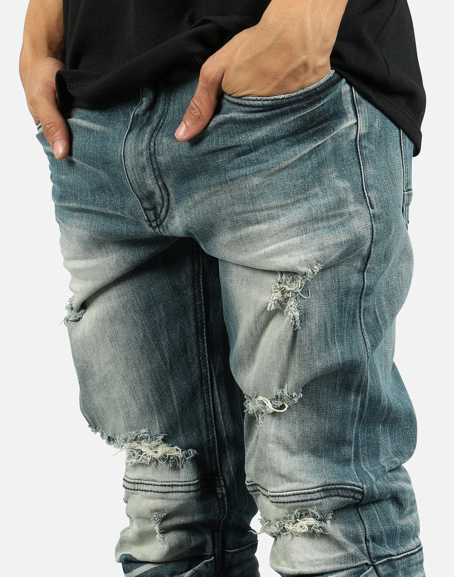 Smoke Rise DISTRESSED KNEE JEANS
