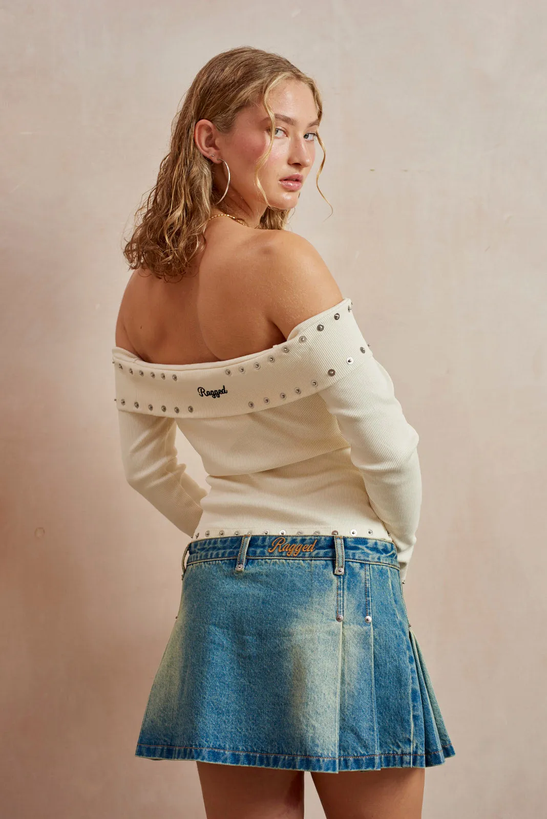 Steam Studded Top