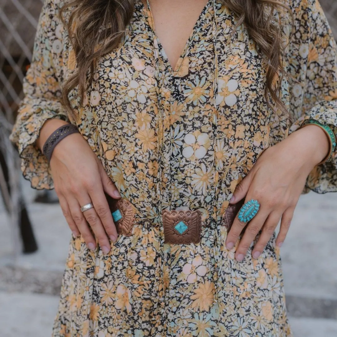 Turquoise Square Plate Concho
