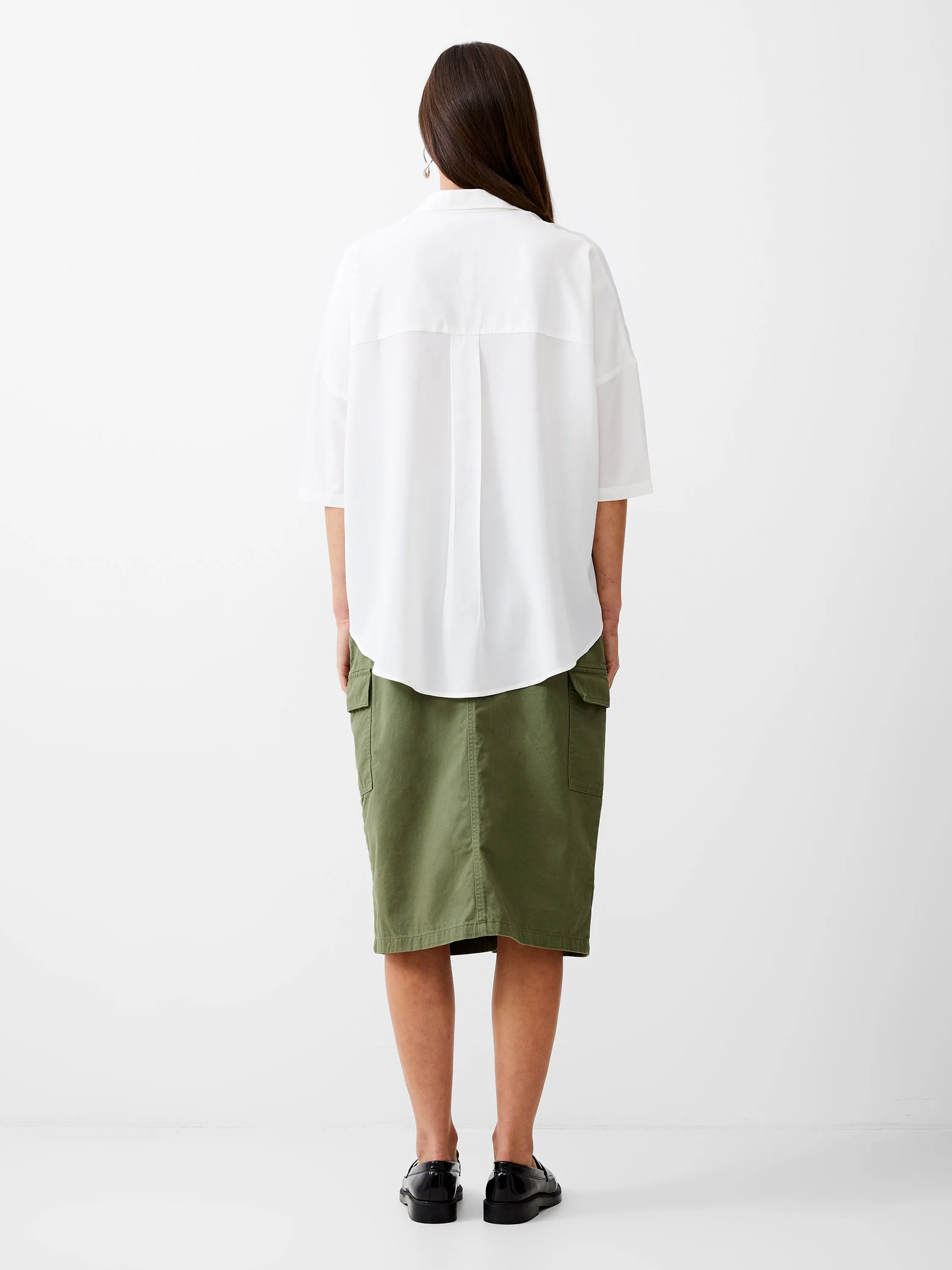 Twist Front Crepe Light Top