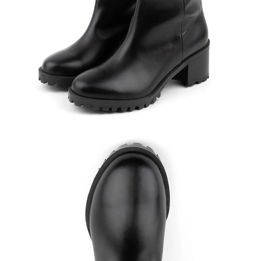 *UXIA - black, 5cm size UK 1