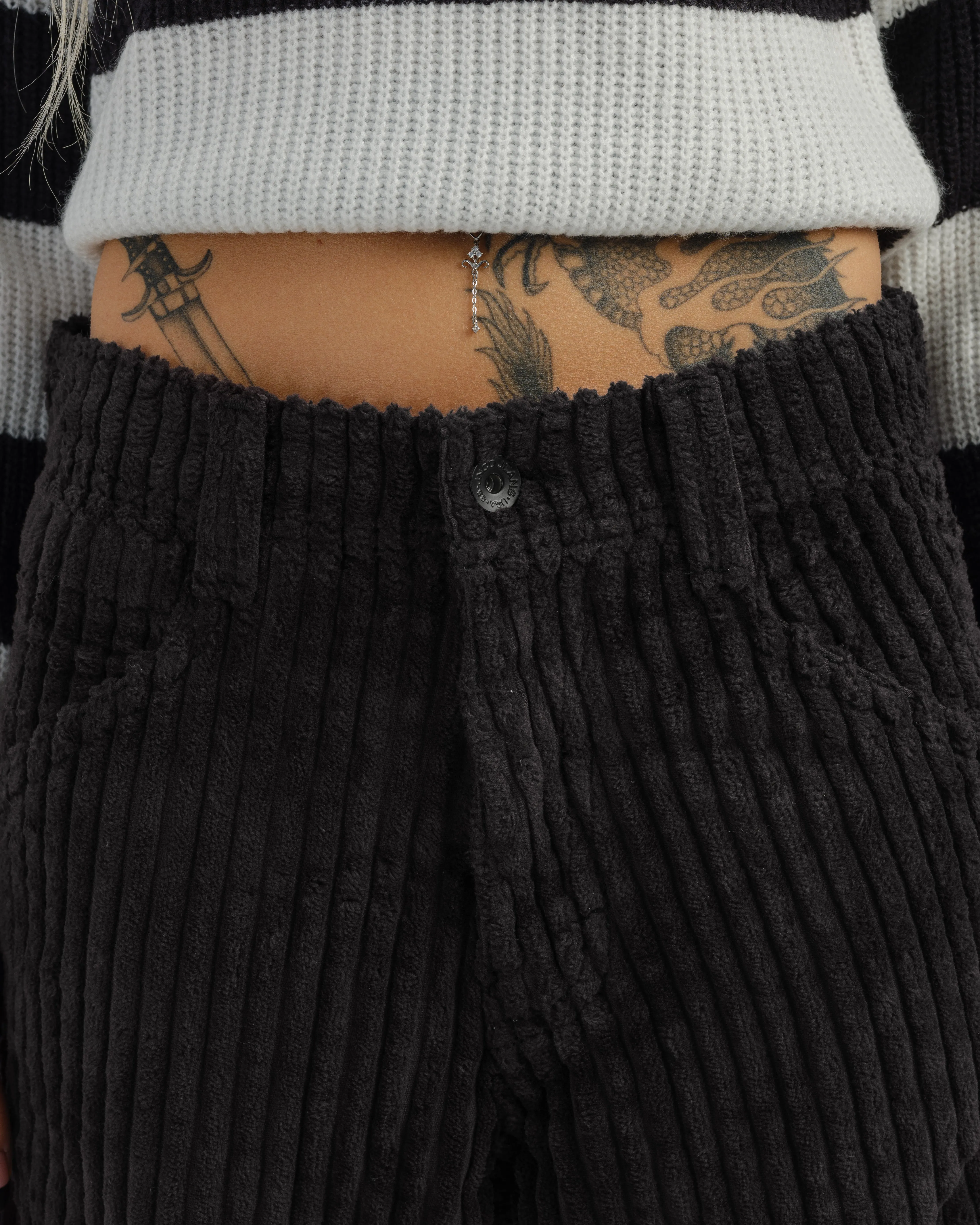 W Legacy. 24. 2 Wale Corduroy. Black.