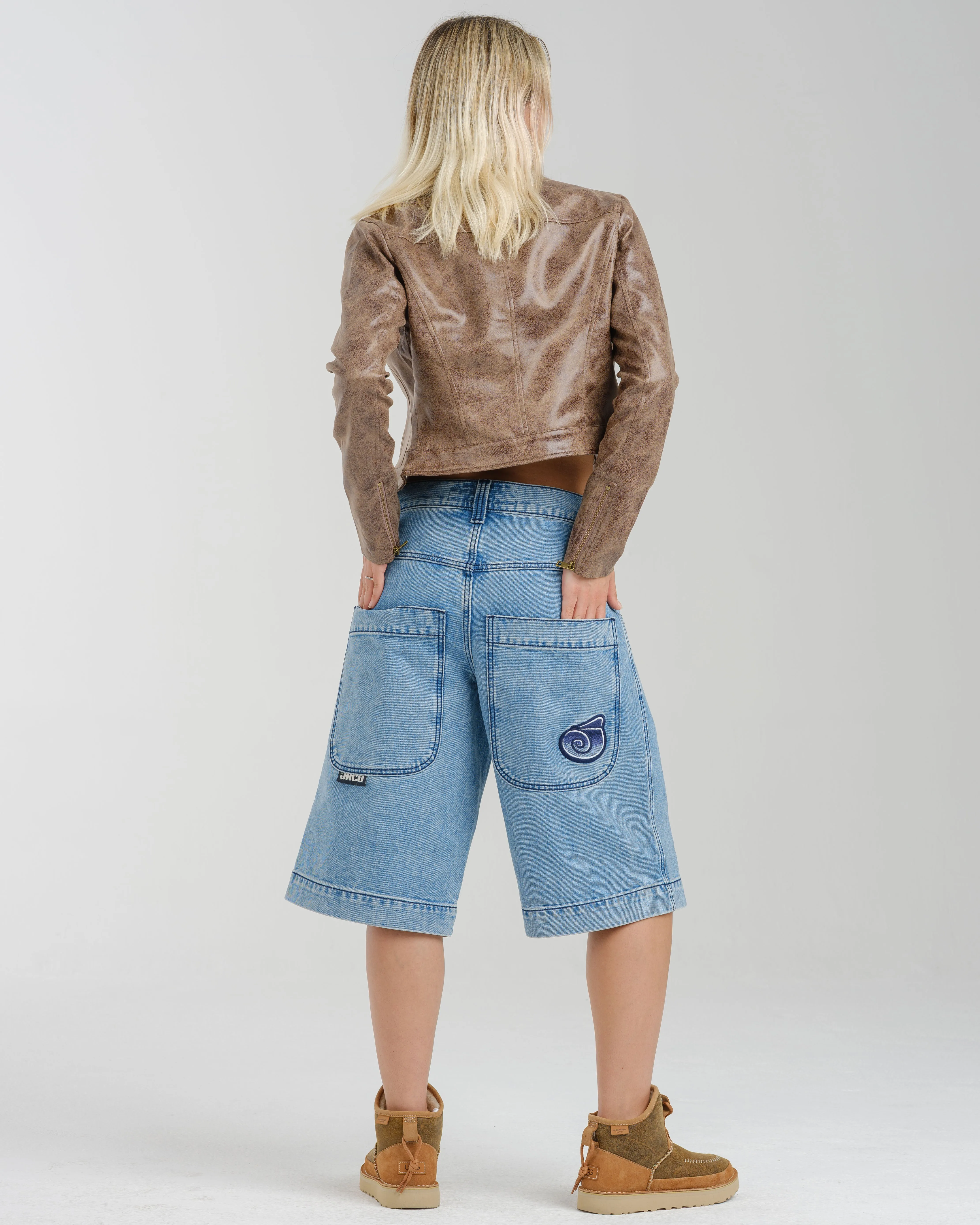 W101 Twin Cannon Shorts. 14 Inseam. Antique.